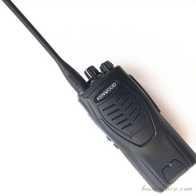 Kenwood TK3207/TK2207 Walkie Talkie