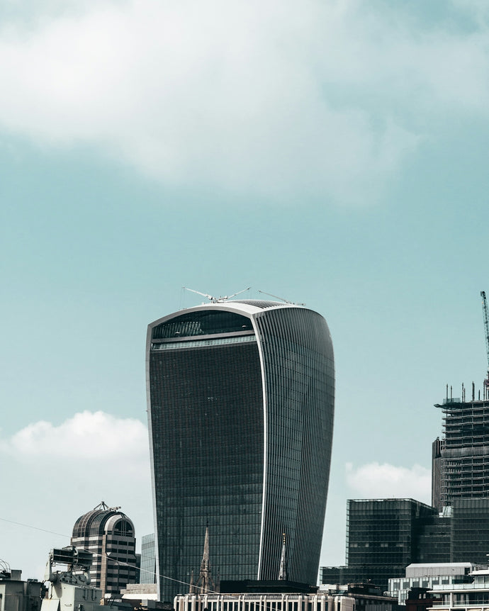 Improving Logistics Operations Using Reliable Walkie Talkie Communication Systems