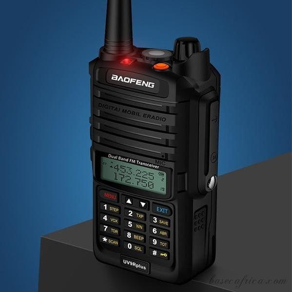 Uv-9r plus talkie walkie radio bidirectionnel bi-bande 15w pour baofeng  (prise eu 110-240v)
